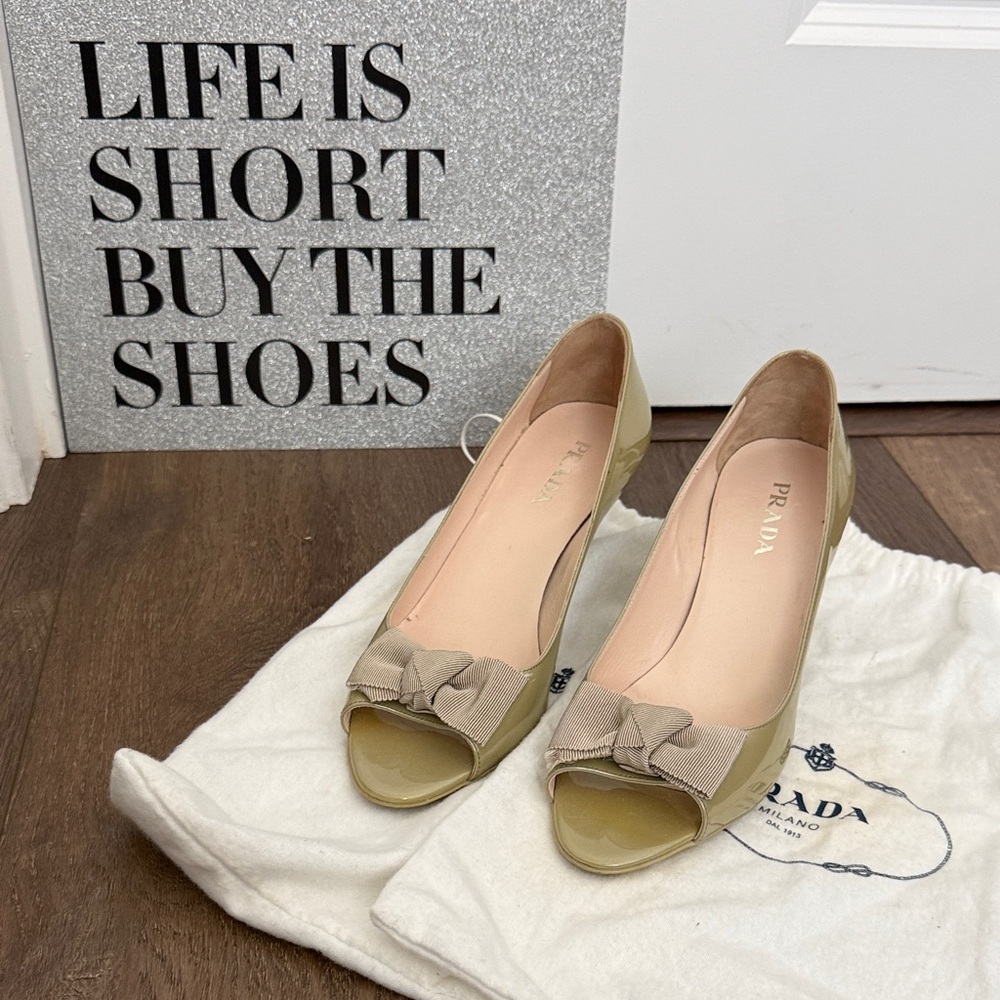 Prada Olive Green Peep-Toe Pumps with Beige Bow